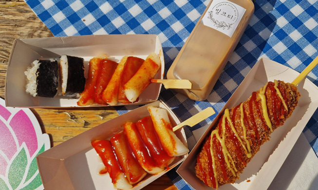 Sotteok and corn dog from Steven Hot Dog