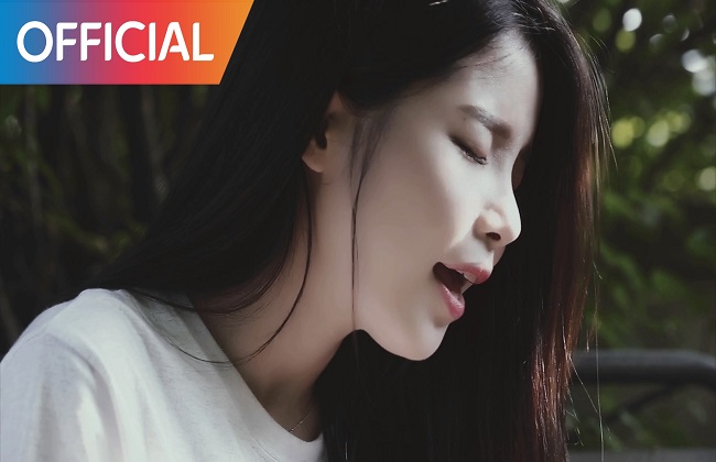 SOLAR of MAMAMOO - In My Dreams MV