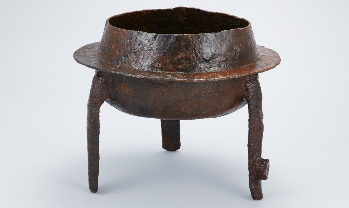 Korean history through iron pots uncovered on seabed