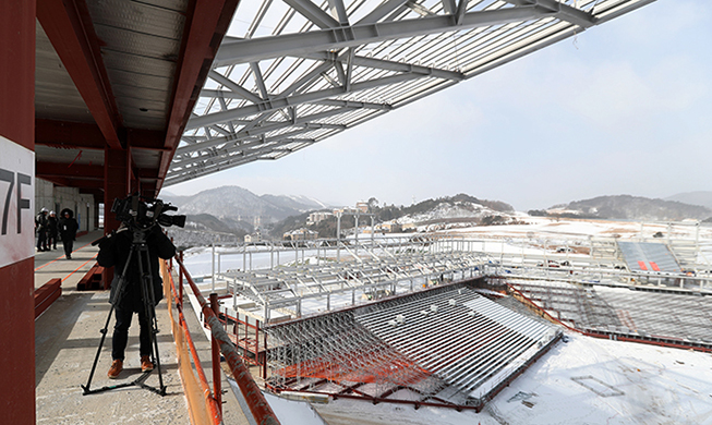 Wintry Pyeongchang heats up with prep for Olympic Games