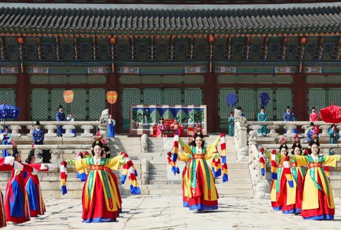 Reenactment of daily court life at Gyeongbokgung Palace