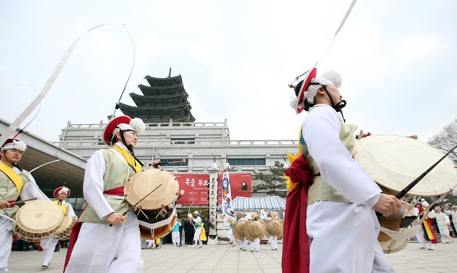 Many events in and out of Korea to mark Lunar New Year