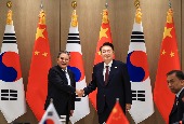 Korea-China summit (May 2024)