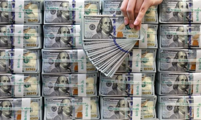 FX reserves in April reach USD 427.9B, up 4.2B from March: BOK
