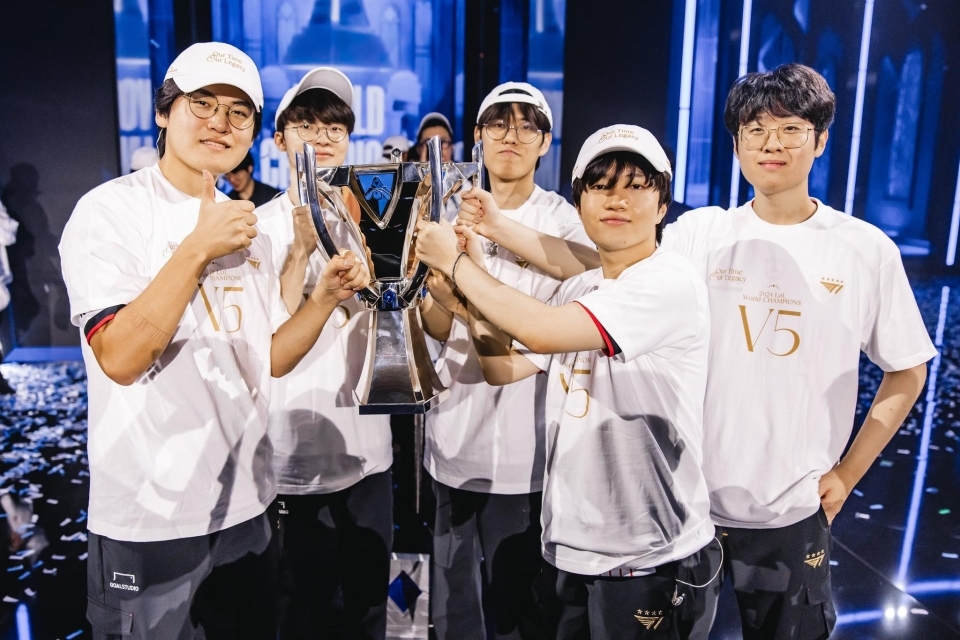 T1 is No. 1 again! Team wins historic 5th LoL world title