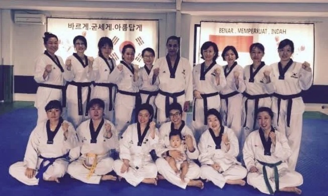 Indonesian woman forms friendships with Koreans over taekwondo, food