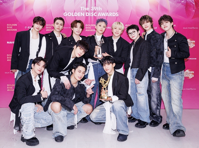 SEVENTEEN wins 2nd straight Golden Disc Award for top album